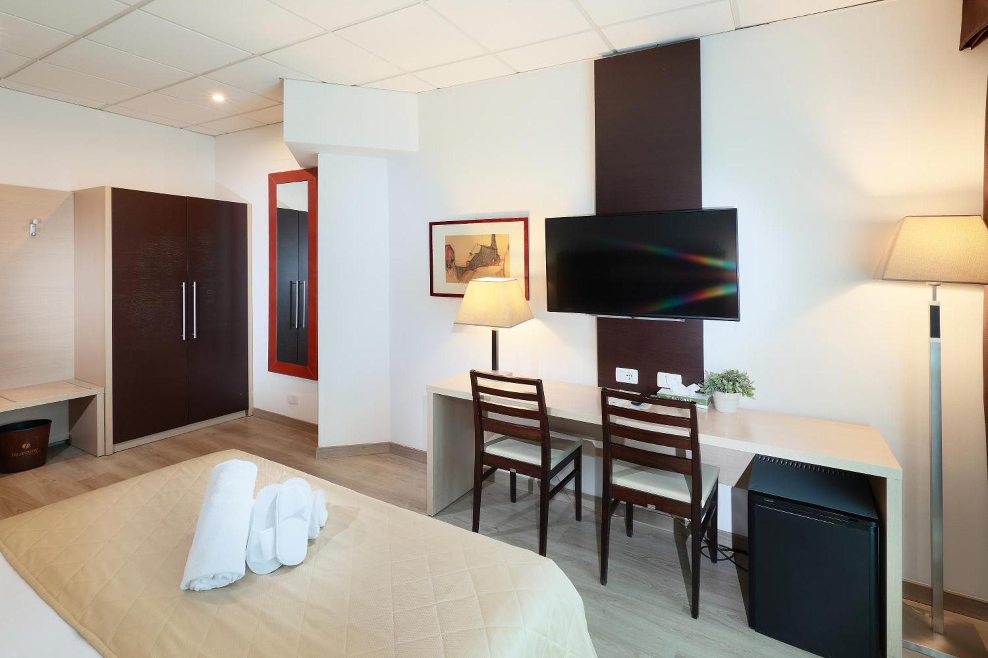 Hotel Tuscany 4*
